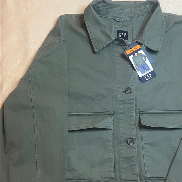 GAP Utility Jacket in Sage Green - Picture 3 of 9
